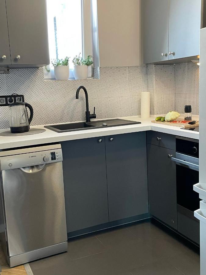 Grey Gucci Apartment City Center Варшава Екстериор снимка